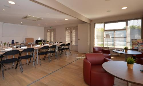 Campanile Reims Ouest - Tinqueux - photo 3