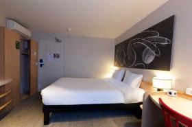 ibis Reims Centre - photo 18