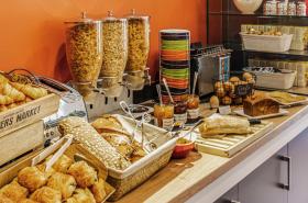 Ibis Styles Reims Centre - photo 4